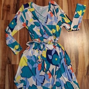 Old Navy wraparound print dress